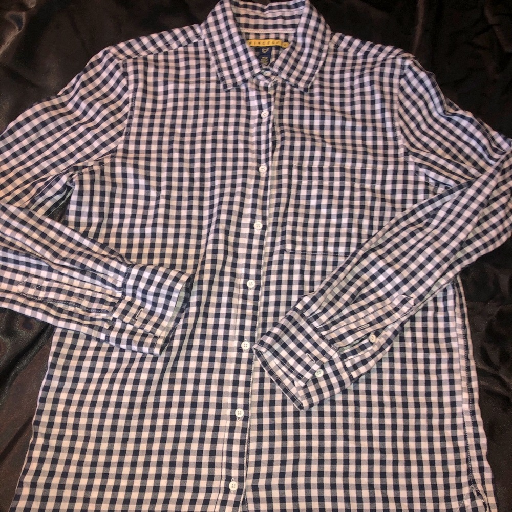 Women’s button up